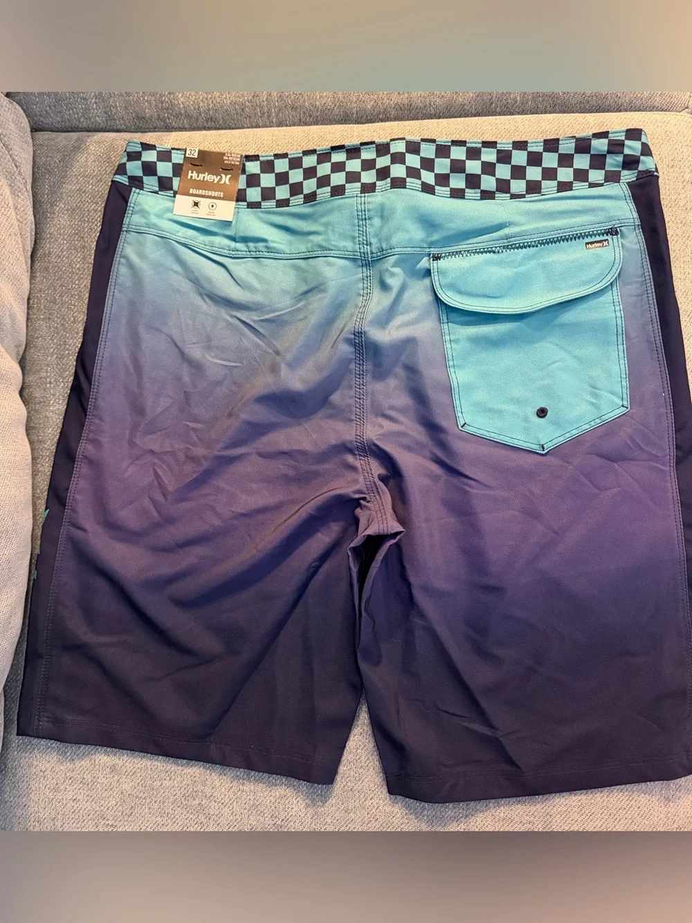 NWT Hurley One & Only Gradient Board Shorts Wave Runner Men’s 32